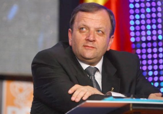 Flutur: PDL merge singur la alegerile europarlamentare